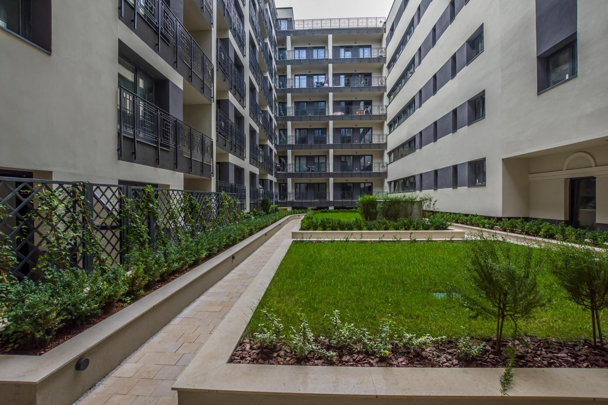 K40 Romantic Deluxe Studio In The City Center Будапеща Екстериор снимка